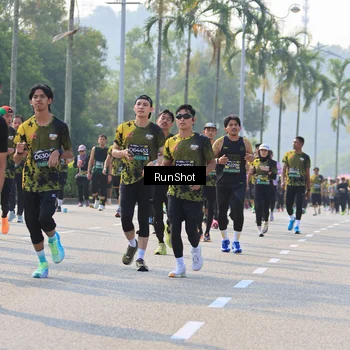 Runner Photo 7005973