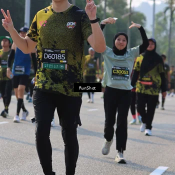 Runner Photo 7005993