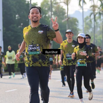 Runner Photo 7006008
