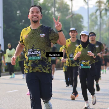 Runner Photo 7006017