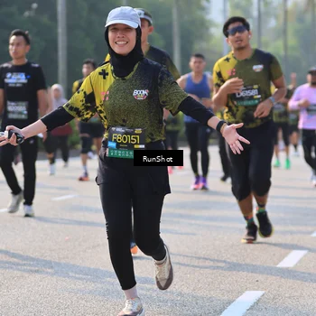 Runner Photo 7006023
