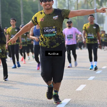 Runner Photo 7006035