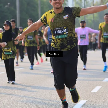Runner Photo 7006037