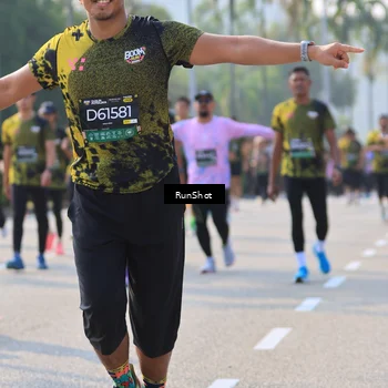 Runner Photo 7006040