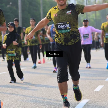Runner Photo 7006041