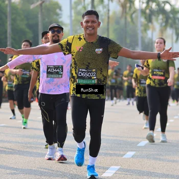 Runner Photo 7006065