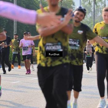 Runner Photo 7006087
