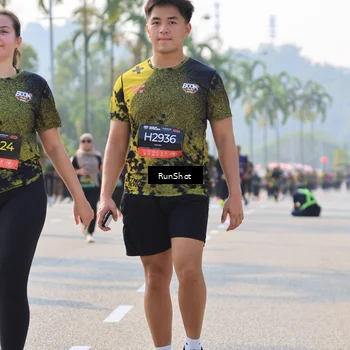Runner Photo 7006103