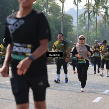 Runner Photo 7006126