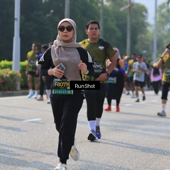 Runner Photo 7006137