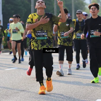 Runner Photo 7006170