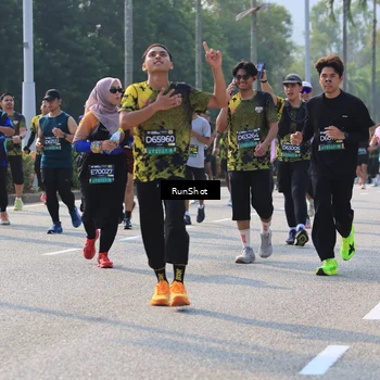 Runner Photo 7006171