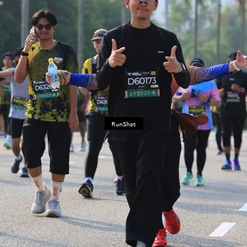 Runner Photo 7006194