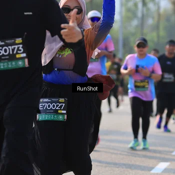Runner Photo 7006200
