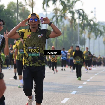 Runner Photo 7006244