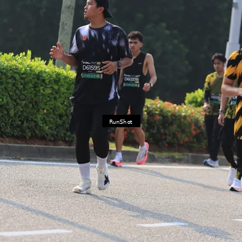 Runner Photo 7006271