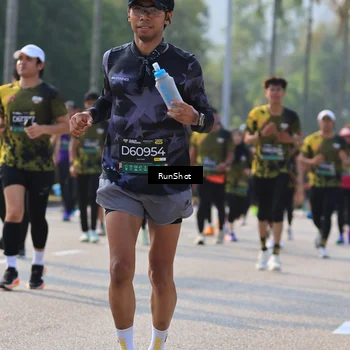Runner Photo 7006346