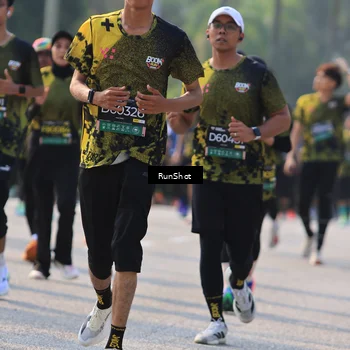 Runner Photo 7006375