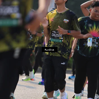 Runner Photo 7006392