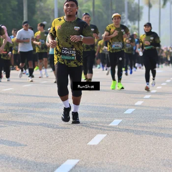 Runner Photo 7006531