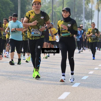 Runner Photo 7006572
