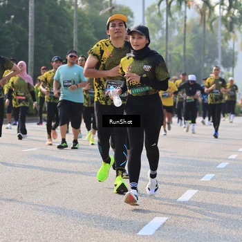 Runner Photo 7006582