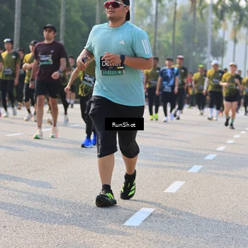 Runner Photo 7006630