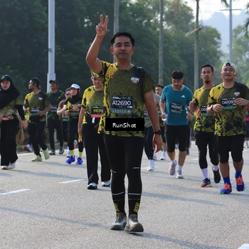 Runner Photo 7006646