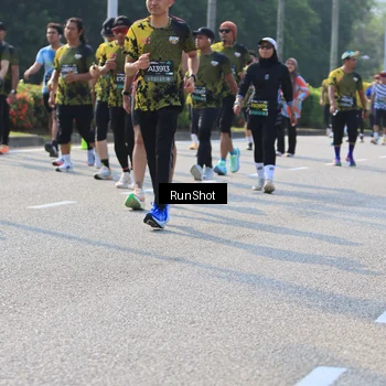 Runner Photo 7006657