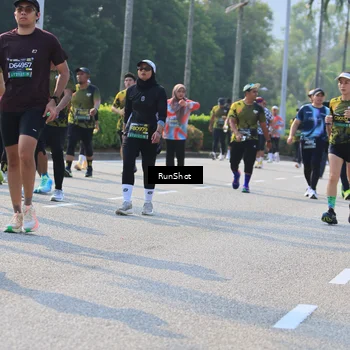 Runner Photo 7006667