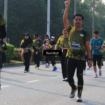 Runner Photo 7006678