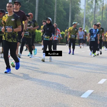 Runner Photo 7006689