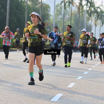 Runner Photo 7006691
