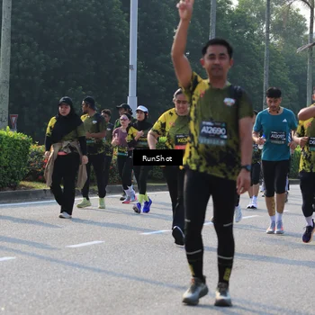 Runner Photo 7006692
