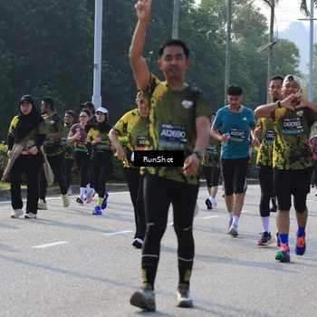 Runner Photo 7006698