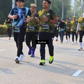 Runner Photo 7006710