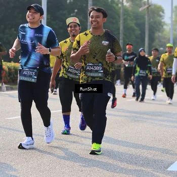 Runner Photo 7006721