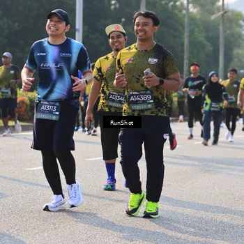 Runner Photo 7006725