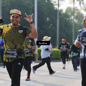 Runner Photo 7006735