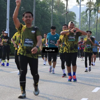 Runner Photo 7006738