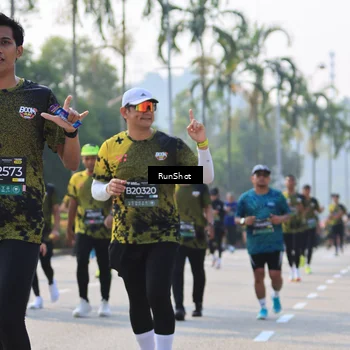 Runner Photo 7006754