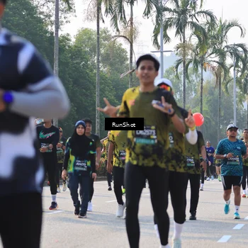 Runner Photo 7006755