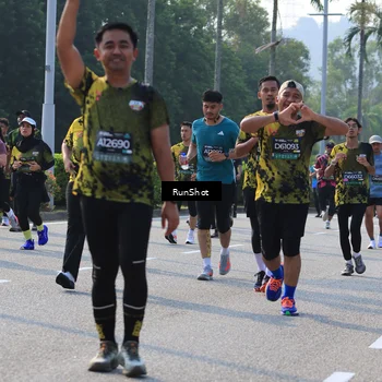Runner Photo 7006757
