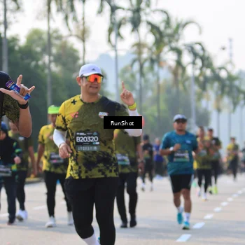 Runner Photo 7006763