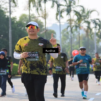 Runner Photo 7006764