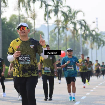 Runner Photo 7006765