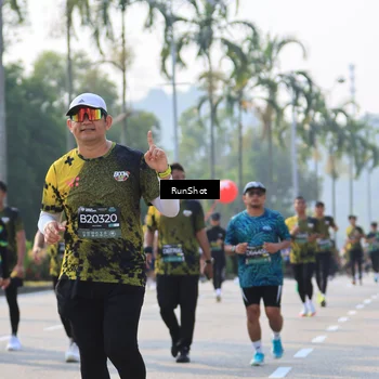 Runner Photo 7006766