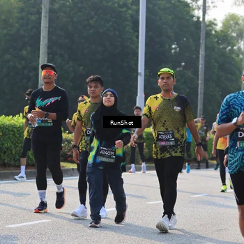 Runner Photo 7006792