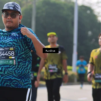 Runner Photo 7006801
