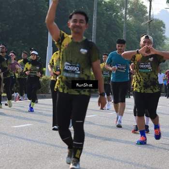 Runner Photo 7006815